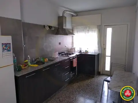 J Marmol esq. Ministro Brin 200