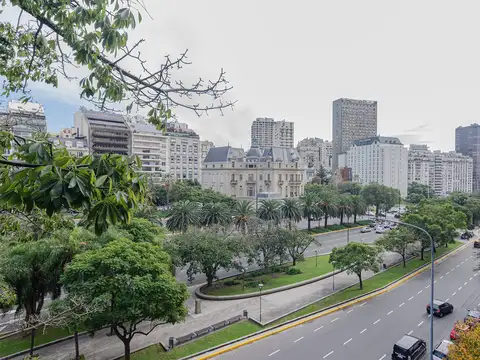 Carlos Pellegrini  al 1300