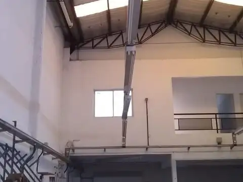 Galpon en Venta en Boca, USD 440.000