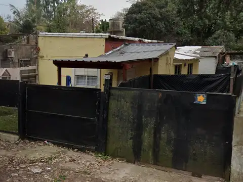 CASA CON POSIBILIDAD DE FINANCIACIÓN EN RANELAGH U$S 68.000.-