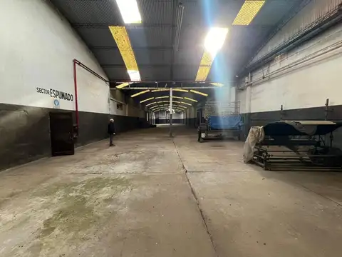 ALQUILER de Galpón Multipropósito en Pontevedra. Merlo. GBA.