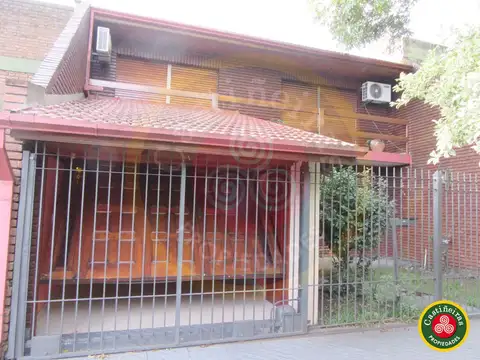 Casa en Venta en Lomas De Zamora, USD 250.000