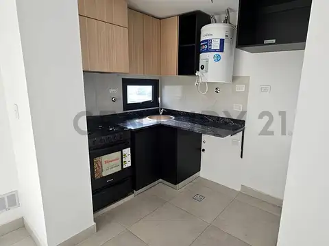 Fischetti 4700, Piso 1