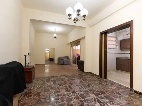 Ventura de la Vega 3700