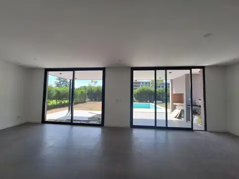 Casa en Venta 1 año