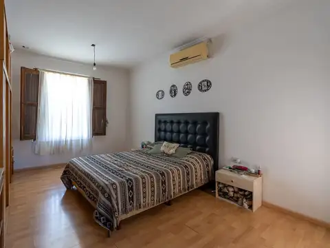 CASA EN VENTA LUIS PALACIOS DE 2 DORMITORIOS
