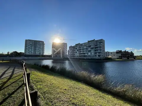 Departamento  en Venta en Venice Ciudad Navegable, Tigre, G.B.A. Zona Norte