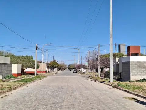 VENTA LOTE  MONTECRISTO 344 M2 APTO DUPLEX