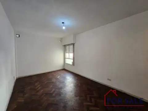 Felipe Vallese 3600, Piso 1