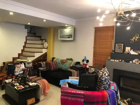 Casa en Venta en Maria Del Parque, USD 250.000