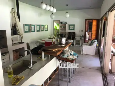 Casa - Venta - Argentina, Berazategui - calle 367 967