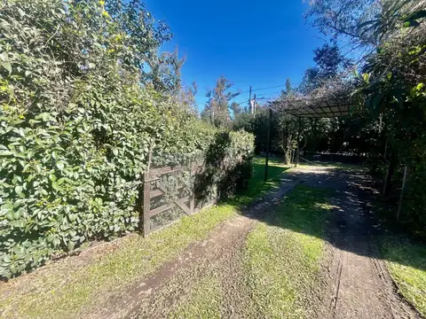 Saravi 2800, La Lonja, Pilar