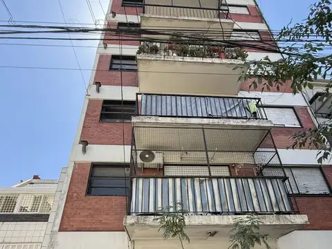 Alquiler Departamento 3 amb  al frente muy luminoso c/ balcón aterrazado  Villa Crespo / excelente ubicación