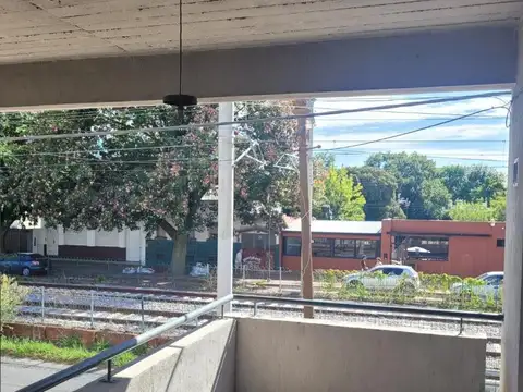 1 E/ 33 Y 34 , Piso 1