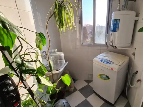 Av Wernicke 749 2800