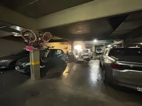 Venta Cochera Fija Cubierta Chacarita