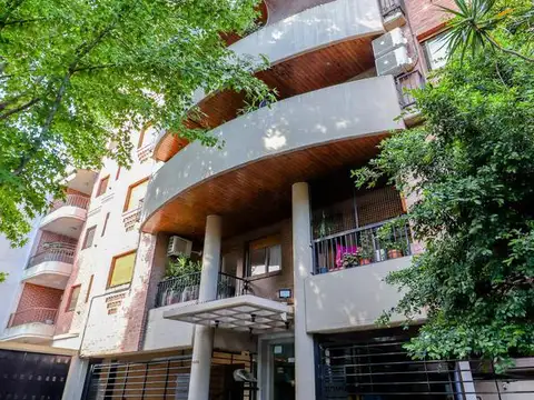 Juan de Garay al 2400 entre Ugarte y entre rios