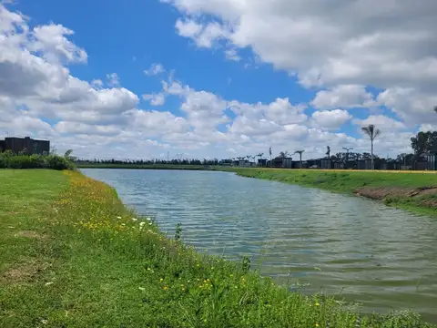 LOTE EN VENTA BARRIO LA MAGDALENA SECTOR BLUE