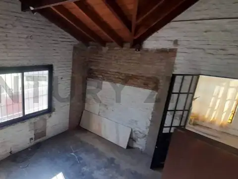 Tiunvirato 1200, Piso 0