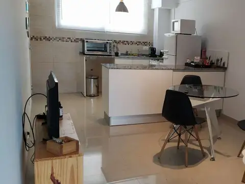 Departamento en Alquiler en Monte Castro, USD 500