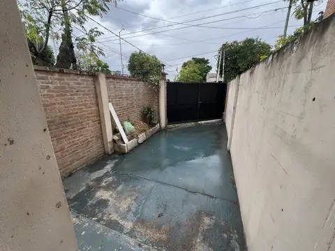 Depto Tipo Casa en Venta con 1 cocheras