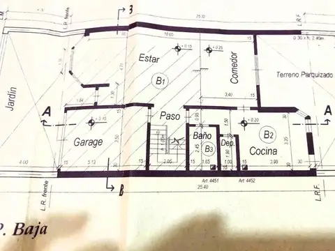 Casa 5 ambientes con 3 baños
