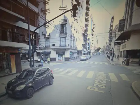 Local en Venta Via Pública