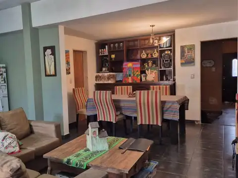 VENTA DE CASA EN ISIDRO CASANOVA
