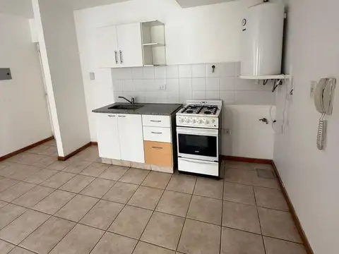 Departamento en Alquiler con 1 cocheras