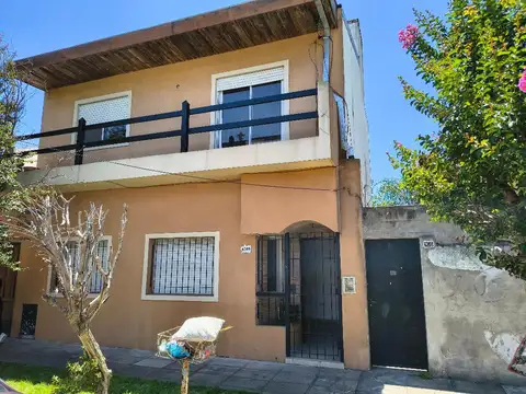GRAN CASA EN ESQUINA, LOTE 275 MT2, PARQUE, 3 COCHERAS
