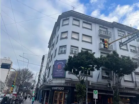 Oficina y Departamento 3 Ambientes Con Baulera