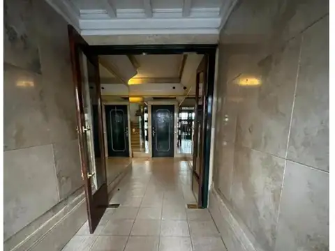 Oficina 4 ambientes con 1 baño