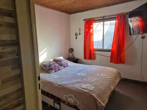 VENTA CASA CON DEPARTAMENTO EN CIPOLLETTI