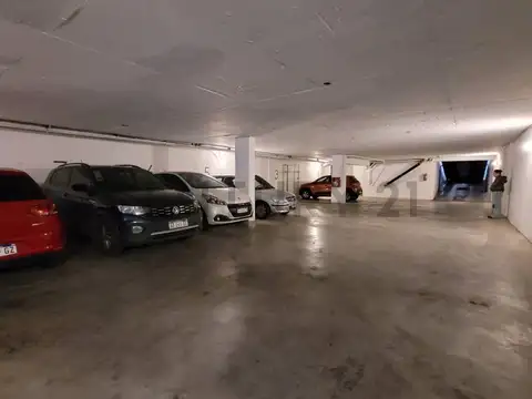 Cochera en Venta de 2,50  mts largo x 5  mts ancho