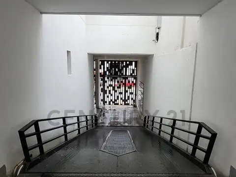 COHERAS EN VENTA SOBRE AV.60 ENTRE 10 Y 11 - LA PLATA