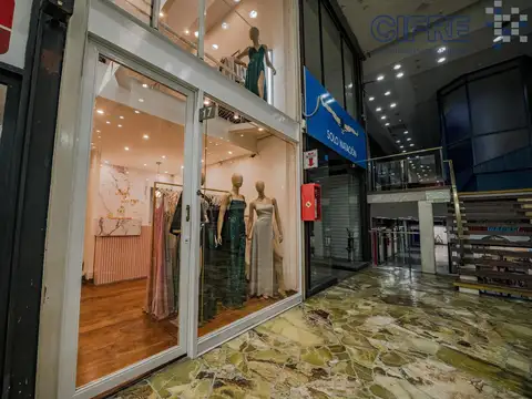 Local de 35m2 en 3 niveles en  Belgrano en Galería Rio de la Plata