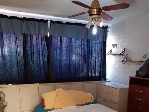 Agustín Alvarez 1600