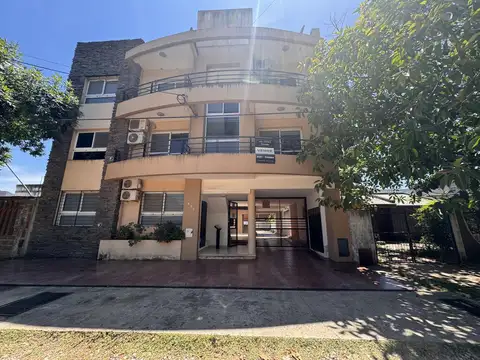 Departamento en calle Salta N° 175