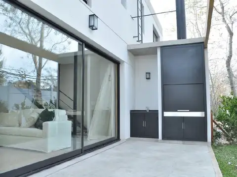 Duplex 4 Ambientes con amenities en Benavidez