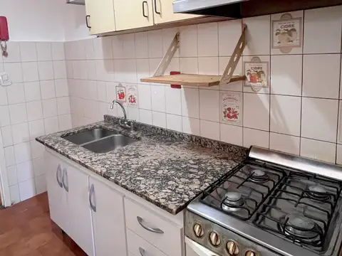 Departamento en Alquiler en Floresta, $ 550.000