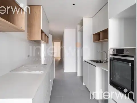 Departamento en Alquiler con 2 cocheras