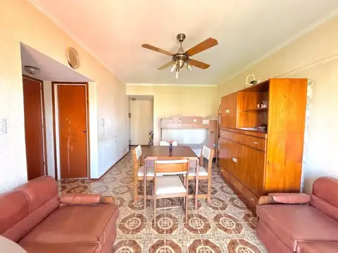 VENTA DEPTO MONOAMBIENTE CON BALCON - CENTRO