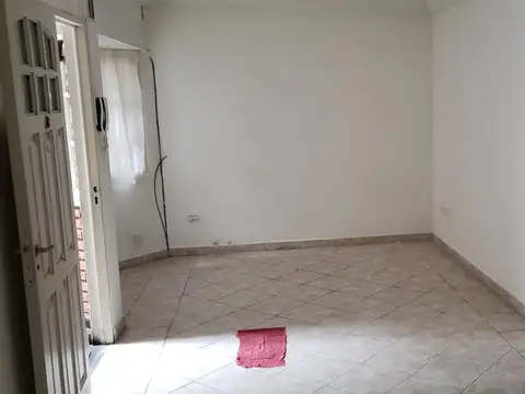 Alfredo Palacios 100, Piso PB