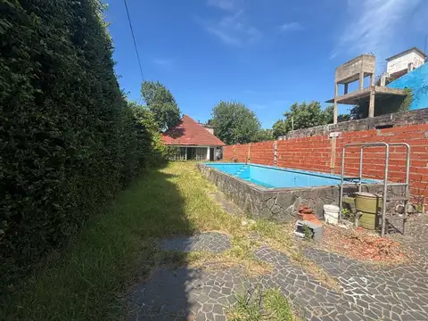 Terreno en Venta en El Palomar, USD 180.000