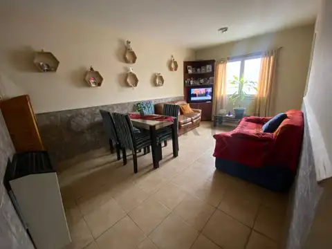 209 bis 9200, Piso 0