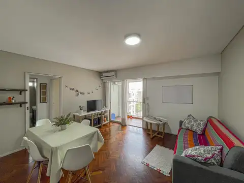 Corrientes 1462 '10 C