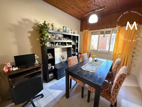 Casa 3 ambientes con 1 baño