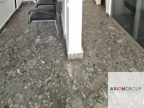 Oficina en Alquiler 40 años