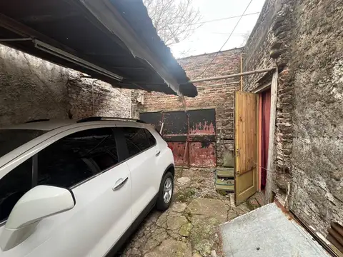 VENTA LOTE PALOMAR/CASEROS 240M2 OPORTUNIDAD