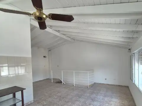 Departamento en Alquiler en Los Naranjos, $ 650.000